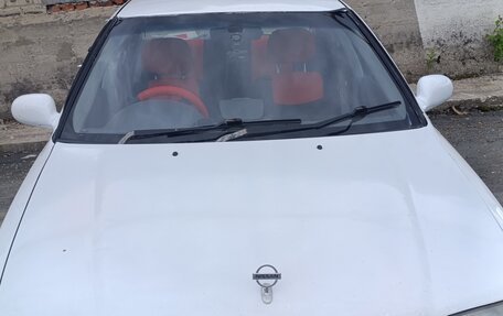 Nissan Sunny B15, 2002 год, 165 000 рублей, 1 фотография