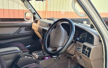 Toyota Land Cruiser 80 рестайлинг, 1997 год, 2 900 000 рублей, 8 фотография