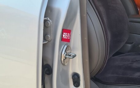Toyota Land Cruiser 80 рестайлинг, 1997 год, 2 900 000 рублей, 24 фотография