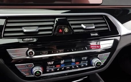 BMW 5 серия, 2022 год, 4 200 000 рублей, 12 фотография