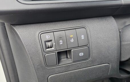 Hyundai Staria, 2021 год, 2 843 000 рублей, 6 фотография
