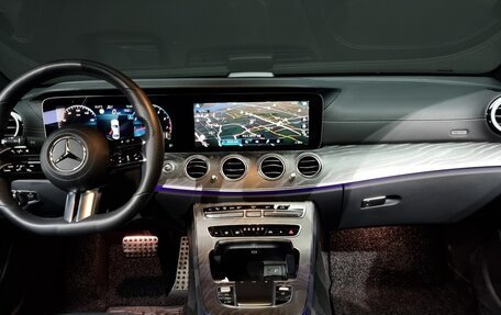 Mercedes-Benz E-Класс, 2021 год, 3 370 000 рублей, 19 фотография