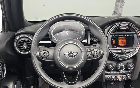 MINI Cabrio, 2020 год, 1 980 000 рублей, 16 фотография