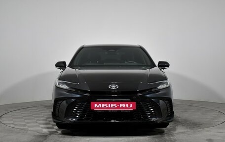 Toyota Camry, 2024 год, 3 690 000 рублей, 2 фотография