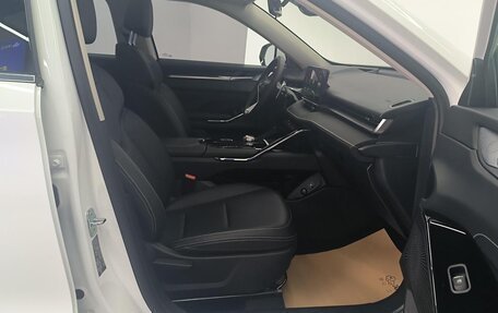 Haval H6, 2022 год, 1 680 000 рублей, 5 фотография