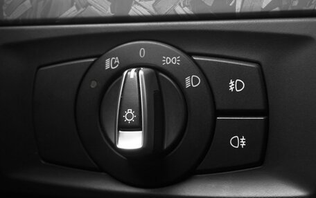 BMW 3 серия, 2011 год, 1 279 000 рублей, 18 фотография