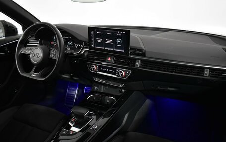 Audi A4, 2020 год, 2 970 000 рублей, 10 фотография