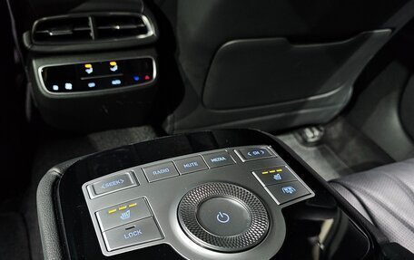 Genesis G80, 2022 год, 2 965 000 рублей, 13 фотография