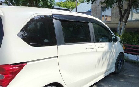 Honda Freed I, 2010 год, 950 000 рублей, 7 фотография