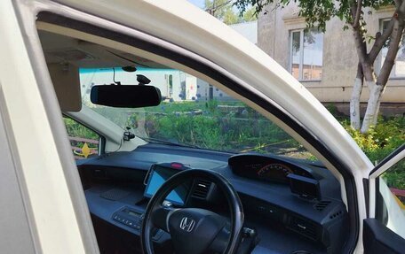 Honda Freed I, 2010 год, 950 000 рублей, 6 фотография
