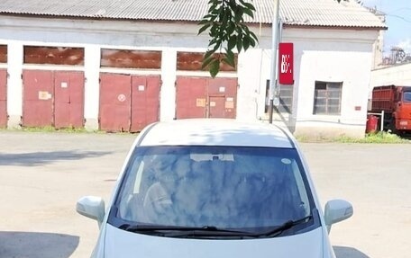 Honda Freed I, 2010 год, 950 000 рублей, 5 фотография