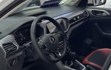 Volkswagen T-Cross I, 2021 год, 1 387 548 рублей, 10 фотография