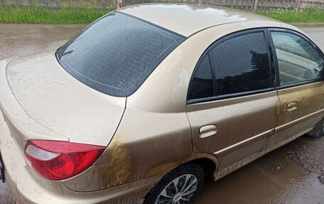 KIA Rio II, 2001 год, 130 000 рублей, 2 фотография