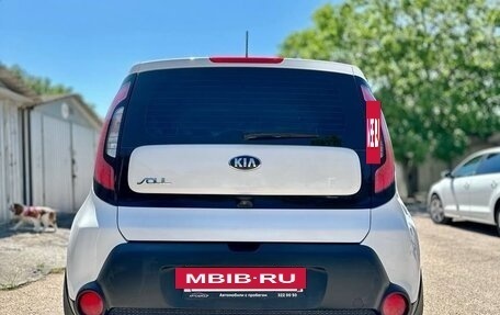 KIA Soul II рестайлинг, 2015 год, 1 550 000 рублей, 9 фотография