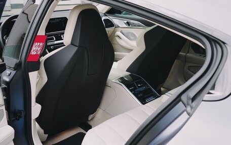 BMW 8 серия, 2019 год, 11 498 000 рублей, 20 фотография