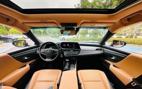 Lexus ES VII, 2021 год, 3 100 000 рублей, 10 фотография