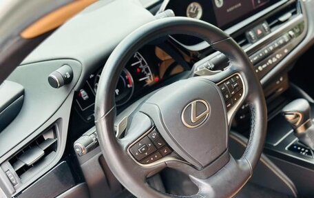 Lexus ES VII, 2021 год, 3 100 000 рублей, 12 фотография
