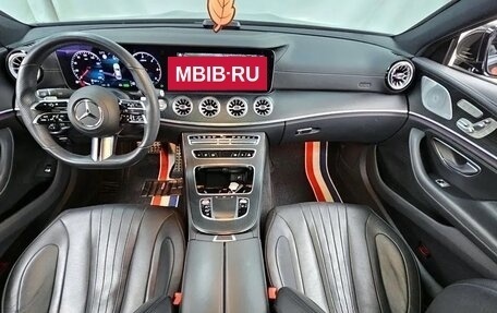 Mercedes-Benz CLS, 2022 год, 4 520 000 рублей, 5 фотография