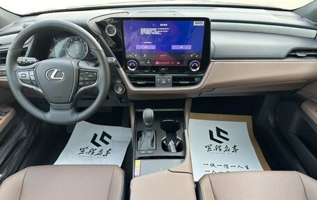 Lexus ES VII, 2025 год, 4 300 000 рублей, 10 фотография