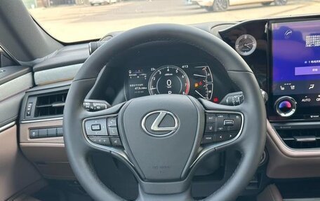 Lexus ES VII, 2025 год, 4 300 000 рублей, 11 фотография