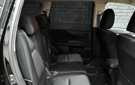 Mitsubishi Outlander III рестайлинг 3, 2014 год, 1 460 000 рублей, 15 фотография