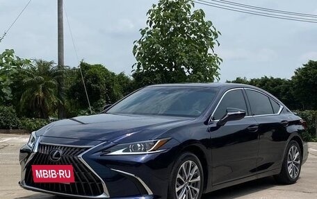 Lexus ES VII, 2022 год, 3 900 000 рублей, 3 фотография