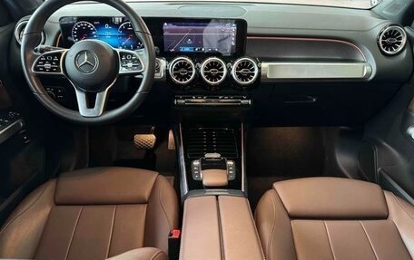Mercedes-Benz GLB, 2021 год, 2 282 172 рублей, 9 фотография