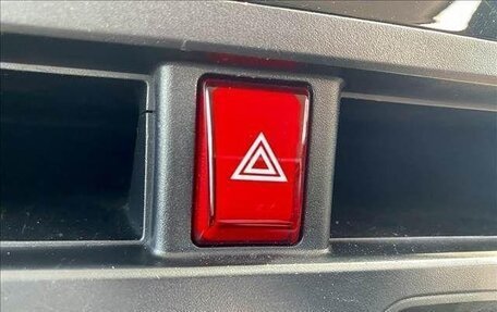 Toyota Roomy I, 2021 год, 800 000 рублей, 15 фотография