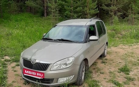 Skoda Roomster, 2013 год, 845 000 рублей, 2 фотография