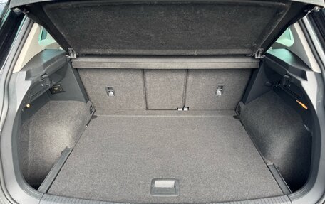 Volkswagen Tiguan II, 2017 год, 1 996 000 рублей, 15 фотография