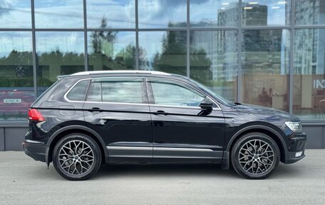 Volkswagen Tiguan II, 2017 год, 1 996 000 рублей, 4 фотография