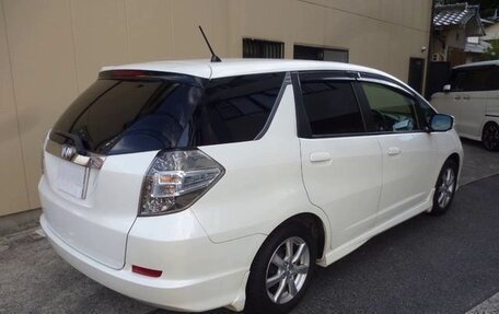 Honda Fit Shuttle I рестайлинг, 2015 год, 730 000 рублей, 4 фотография
