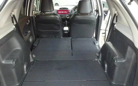 Honda Fit Shuttle I рестайлинг, 2015 год, 730 000 рублей, 19 фотография
