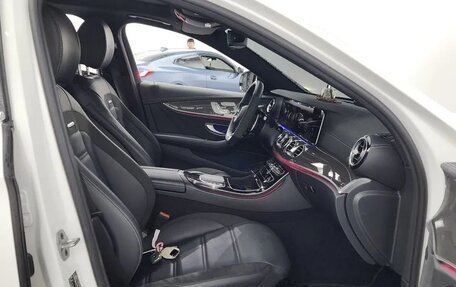 Mercedes-Benz E-Класс AMG, 2022 год, 7 100 000 рублей, 14 фотография