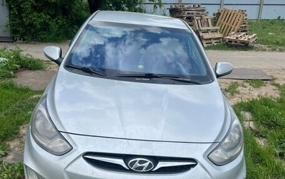 Hyundai Solaris II рестайлинг, 2013 год, 500 000 рублей, 1 фотография