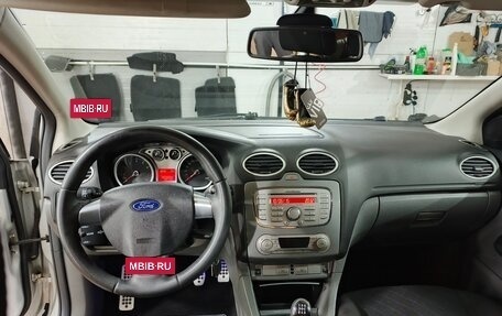 Ford Focus II рестайлинг, 2010 год, 615 000 рублей, 2 фотография