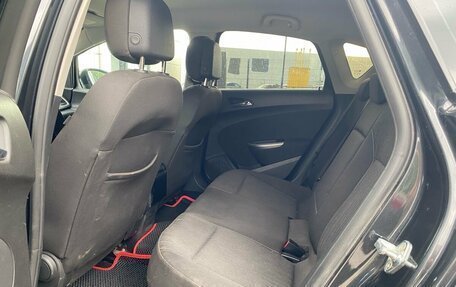 Opel Astra J, 2011 год, 625 000 рублей, 11 фотография