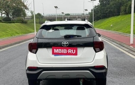 Toyota Yaris XP150 рестайлинг, 2022 год, 1 130 334 рублей, 4 фотография