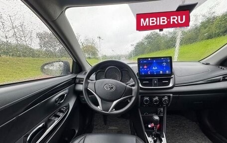 Toyota Yaris XP150 рестайлинг, 2022 год, 1 130 334 рублей, 10 фотография