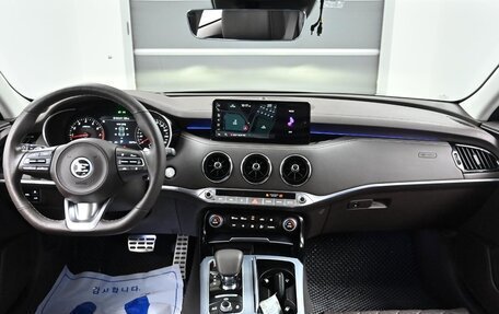KIA Stinger I, 2022 год, 2 550 090 рублей, 7 фотография