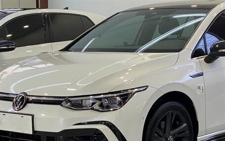 Volkswagen Golf VIII, 2022 год, 1 350 000 рублей, 3 фотография