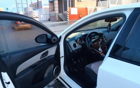 Chevrolet Cruze II, 2012 год, 830 000 рублей, 4 фотография