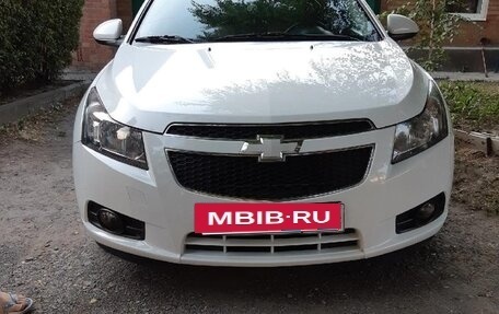 Chevrolet Cruze II, 2012 год, 830 000 рублей, 2 фотография