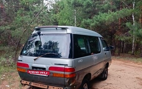 Toyota Town Ace III, 1992 год, 280 000 рублей, 3 фотография
