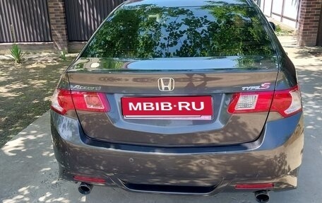 Honda Accord VIII рестайлинг, 2010 год, 1 500 000 рублей, 5 фотография