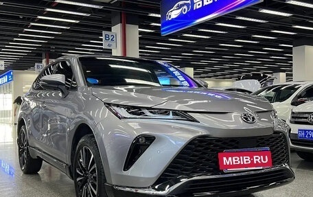 Toyota Venza, 2022 год, 2 450 027 рублей, 3 фотография