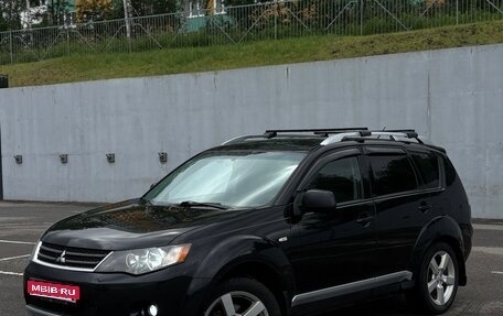 Mitsubishi Outlander III рестайлинг 3, 2008 год, 888 000 рублей, 1 фотография