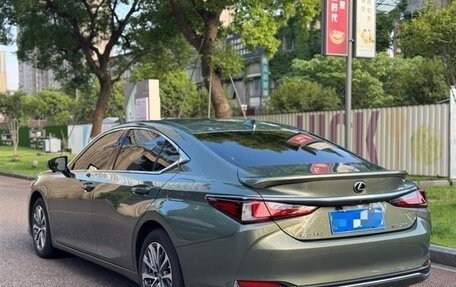 Lexus ES VII, 2022 год, 2 550 000 рублей, 6 фотография