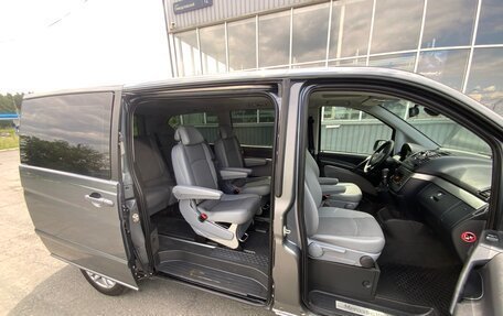 Mercedes-Benz Viano, 2011 год, 1 870 000 рублей, 22 фотография
