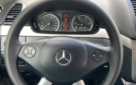 Mercedes-Benz Viano, 2011 год, 1 870 000 рублей, 32 фотография